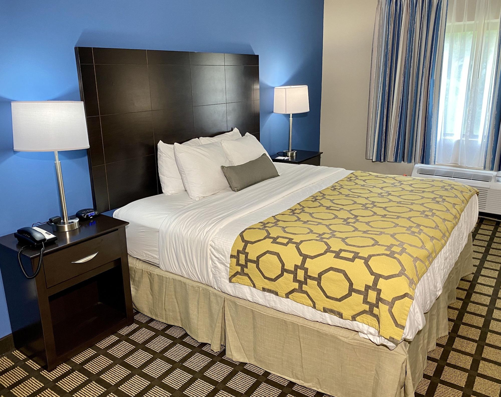 Baymont By Wyndham Latham Albany Airport Hotell Exteriör bild